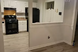 687 Redland Dr, Jonesboro, GA 30238 - Photo 8