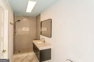 5213 Dillon Ave, Savannah, GA 31405 - Photo 12