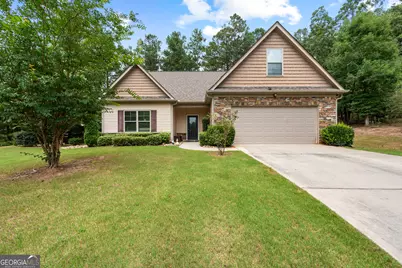 21 Sunny Point, Newnan, GA 30263 - Photo 2