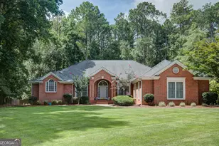 115 Stonehaven Dr, Fayetteville, GA 30215 - Photo 1