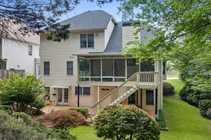 2910 Arbor Creek Ln, Doraville, GA 30340 - Photo 8
