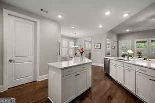 519 Cottonwood Cir, Peachtree City, GA 30269 - Photo 16