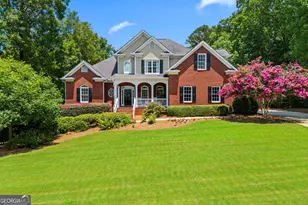1041 Spring Lake Dr, Bishop, GA 30621 - Photo 2