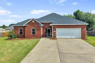 109 Ritz Ln, Perry, GA 31069 - Photo 1
