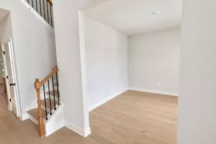 526 Foster Sydney Ct, Bonaire, GA 31005 - Photo 4