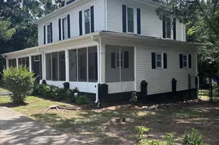 606 E Solomon St, Griffin, GA 30223 - Photo 2