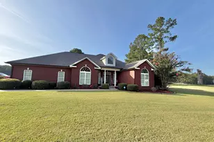 211 Broad Mdws Rd, Dublin, GA 31021 - Photo 1