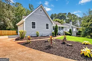 503 Horseshoe Cir, Stockbridge, GA 30281 - Photo 2