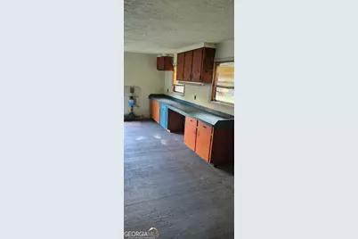 2108 E 60th Street, Savannah, GA 31404 - Photo 6