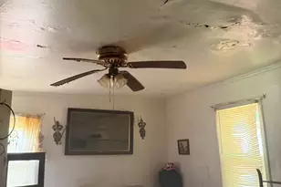 217 Glenn St, Jackson, GA 30233 - Photo 12