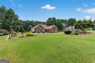 125 Sheldon Way, Fayetteville, GA 30215 - Photo 2