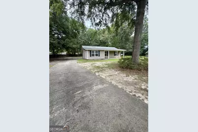 513 Cherokee Court, Perry, GA 31069 - Photo 2