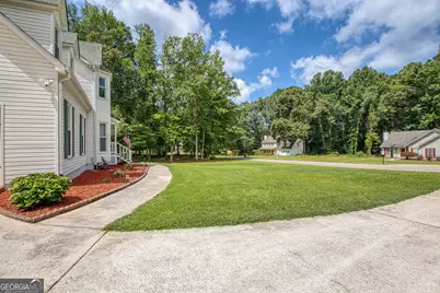 140 Thomas Crossing Drive, Newnan, GA 30265 - Photo 6