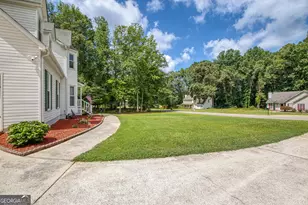 140 Thomas Crossing Dr, Newnan, GA 30265 - Photo 6