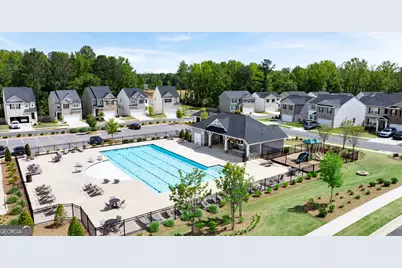 174 Woodbrook Trl, Newnan, GA 30265 - Photo 2