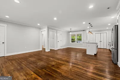 1546 Cloverdale Drive SE, Marietta, GA 30067 - Photo 4