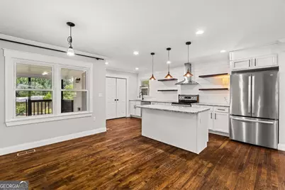 1546 Cloverdale Drive SE, Marietta, GA 30067 - Photo 8