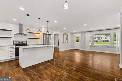 1546 Cloverdale Drive SE, Marietta, GA 30067 - Photo 10