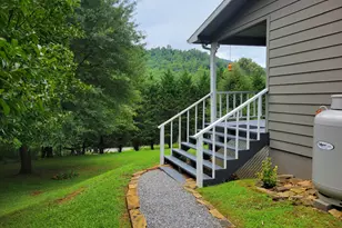 1523 Berrong Rd, Hiawassee, GA 30546 - Photo 40