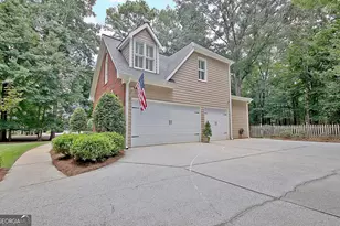 370 Stonehaven Dr, Fayetteville, GA 30215 - Photo 6