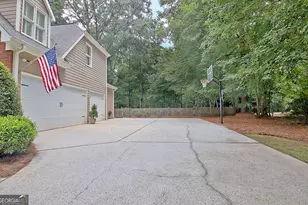 370 Stonehaven Dr, Fayetteville, GA 30215 - Photo 8