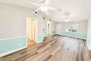 212 Muskogee Ct, Saint Marys, GA 31558 - Photo 2