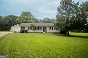 162 Price Dr W, Locust Grove, GA 30248 - Photo 4