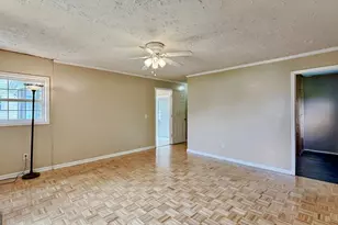 77 York Dr NE, Plainville, GA 30733 - Photo 16