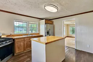 77 York Dr NE, Plainville, GA 30733 - Photo 10
