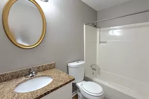 813 Post Oak Cir, Lawrenceville, GA 30046 - Photo 18