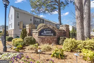2165 Weldonberry Dr NE, Brookhaven, GA 30319 - Photo 2