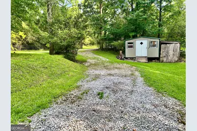 3266 Calhoun Falls Highway, Elberton, GA 30635 - Photo 24