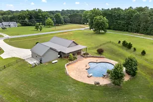 1723 Drew Allen Rd, Williamson, GA 30292 - Photo 10