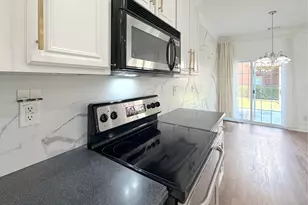 3527 Compass Rose Dr, Peachtree Corners, GA 30092 - Photo 10