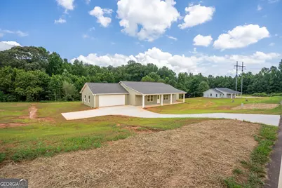 5691 Julian Baugh Road, Lula, GA 30554 - Photo 2