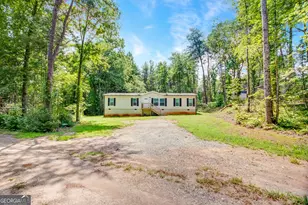 174 Rivendell Rd, Clarkesville, GA 30523 - Photo 2