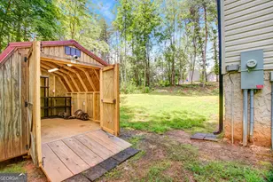 174 Rivendell Rd, Clarkesville, GA 30523 - Photo 4