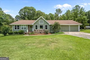 135 Russell Ln, Carrollton, GA 30116 - Photo 1