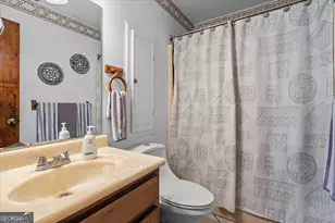 135 Russell Ln, Carrollton, GA 30116 - Photo 18