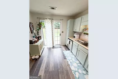 300 Edgemont Drive, Lagrange, GA 30240 - Photo 12