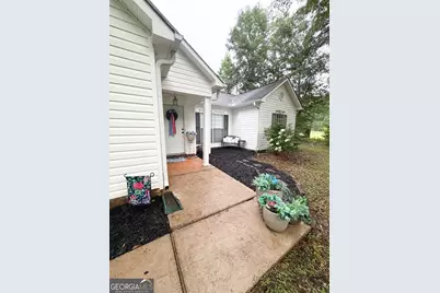 300 Edgemont Drive, Lagrange, GA 30240 - Photo 2