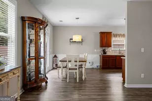 77 Lakeshore Pkwy, Newnan, GA 30263 - Photo 12