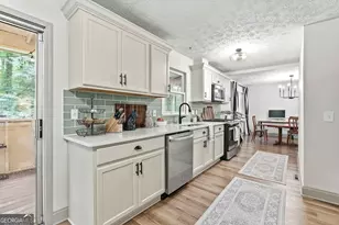195 Oak St, Fayetteville, GA 30215 - Photo 18