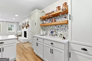 195 Oak St, Fayetteville, GA 30215 - Photo 16