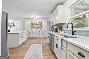 195 Oak St, Fayetteville, GA 30215 - Photo 14