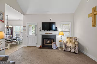 1204 Hembree Way, Griffin, GA 30223 - Photo 10