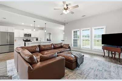 316 Old Rockdale Drive, Statesboro, GA 30461 - Photo 8
