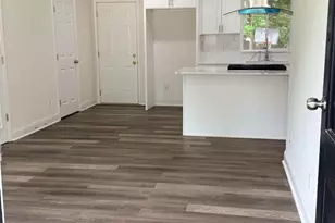 1254 Kipling St SE, Atlanta, GA 30315 - Photo 2