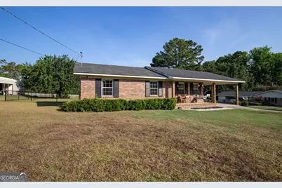 110 Queen Drive, Glennville, GA 30427 - Photo 2