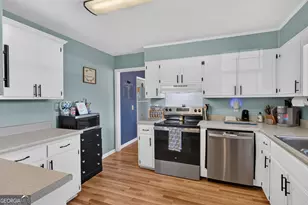 110 Queen Dr, Glennville, GA 30427 - Photo 12